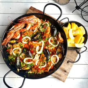 9 April: Paella Valenciana (v.a €7,50 per persoon)