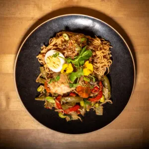 17 Juni: Kip Teriyaki Noedels (v.a €8,95 per persoon) (Bijna uitverkocht; bestel via Whatsapp!)